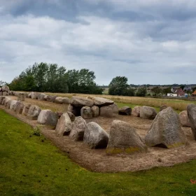 Steinzeitliches Langbett in Wulfen